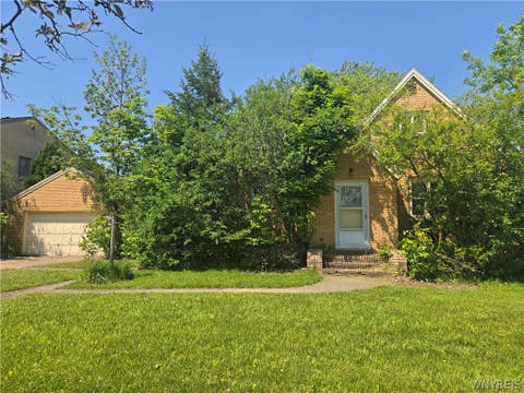 Homes For Sale - 60 Rosewood Terrace<br/> Cheektowaga, NY 14225