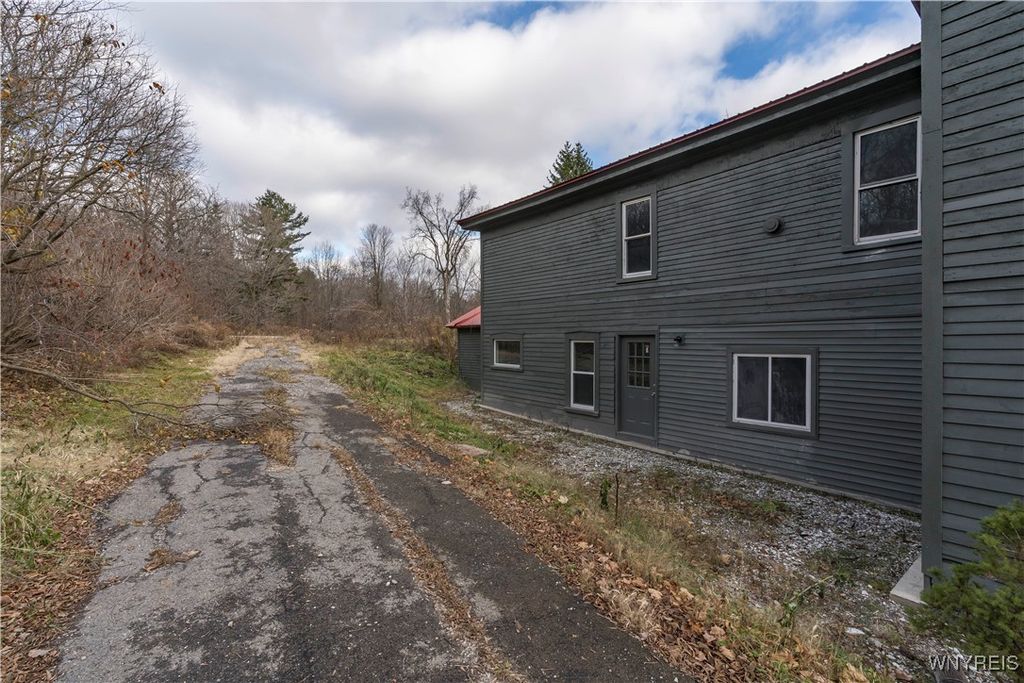 Photo of 31 Main Street, Antwerp, NY 13608 (MLS # B1652689)