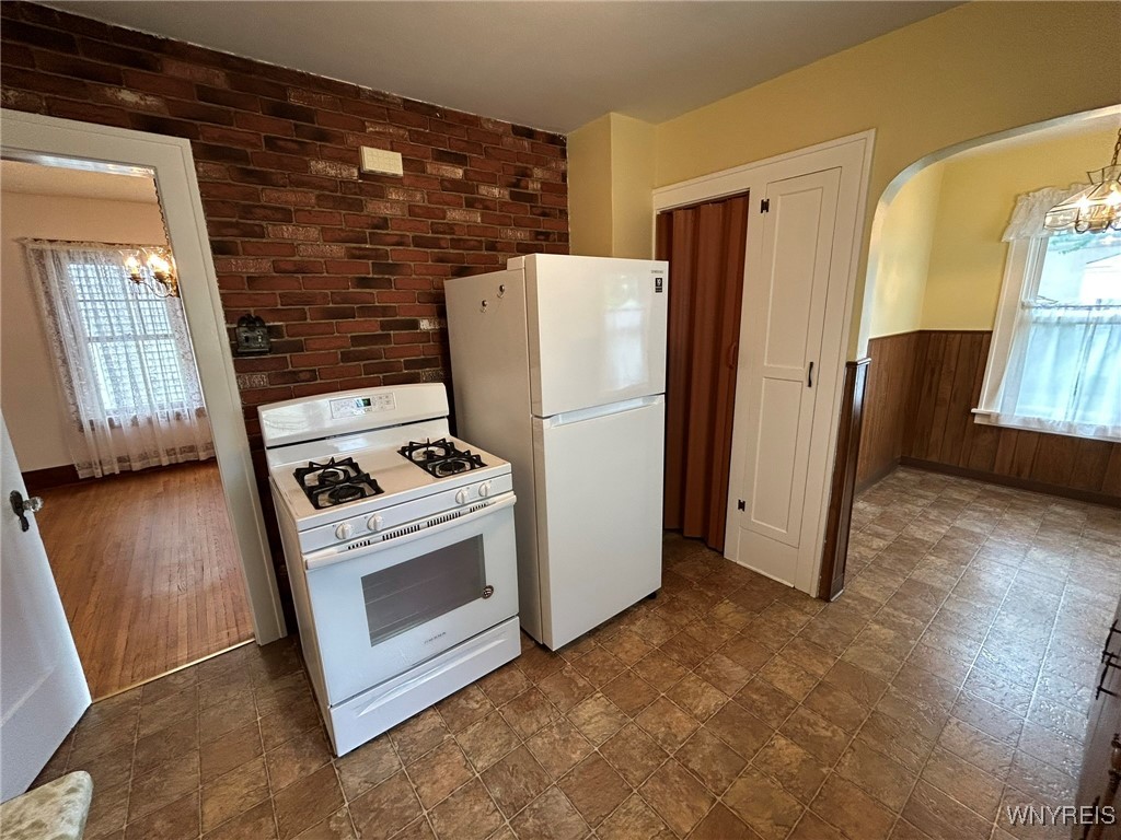 115 Nassau Avenue, Tonawanda, New York image 9