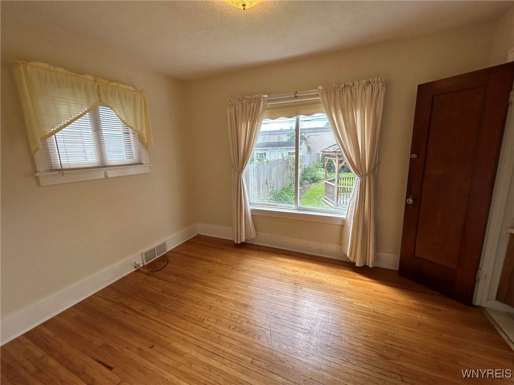 115 Nassau Avenue, Tonawanda, New York image 6