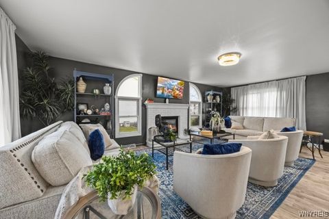 Tiny photo for 4741 Hermitage Road, Niagara, NY 14305 (MLS # B1647349)