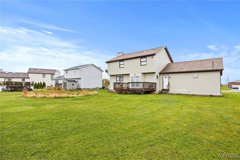 Tiny photo for 4741 Hermitage Road, Niagara, NY 14305 (MLS # B1647349)