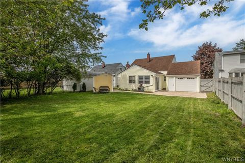 Tiny photo for 258 Dexter TER, Tonawanda, NY 14150 (MLS # B1684644)