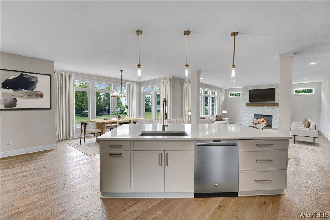 19 Kestrel Court