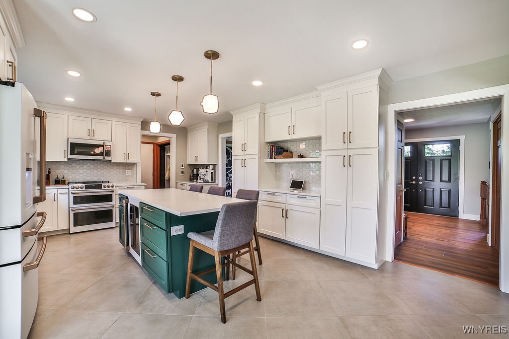 30 River Oaks Drive, Grand Island, New York image 14