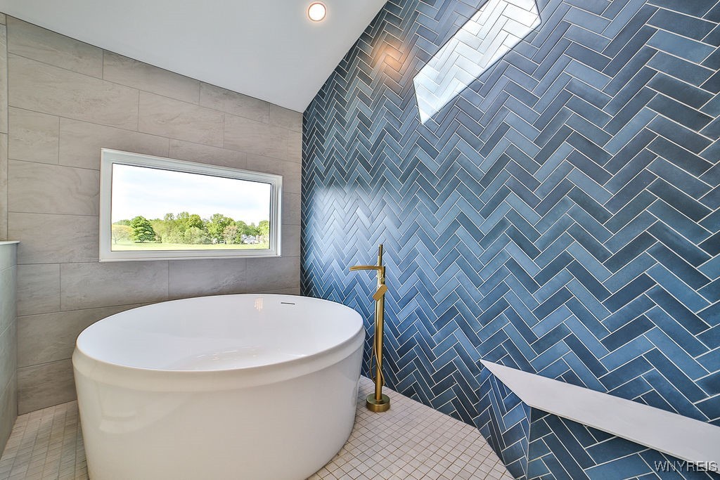 30 River Oaks Drive, Grand Island, New York image 23