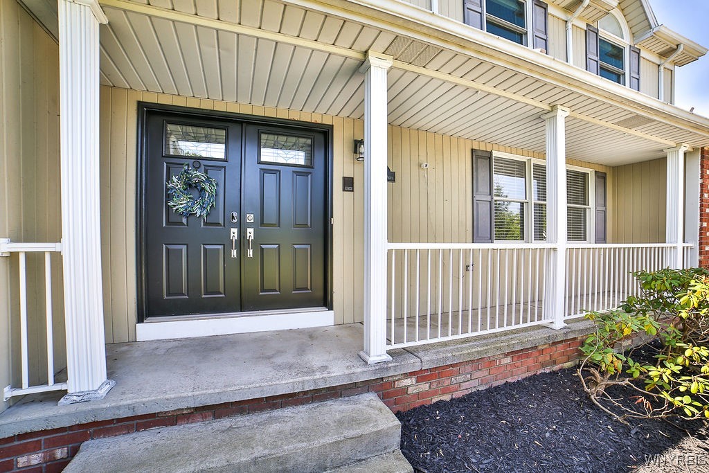 30 River Oaks Drive
