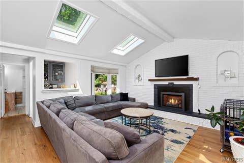Tiny photo for 60 Fennec Lane, Amherst, NY 14051 (MLS # B1702402)