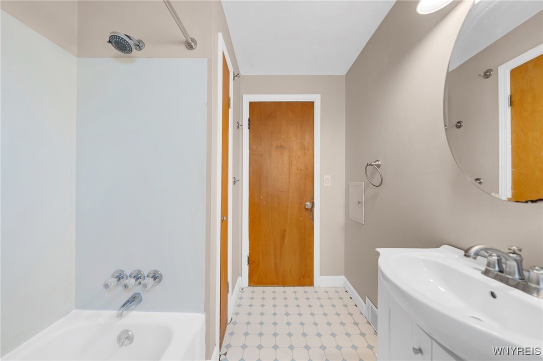 265 Fairfield Avenue, Tonawanda, New York image 20