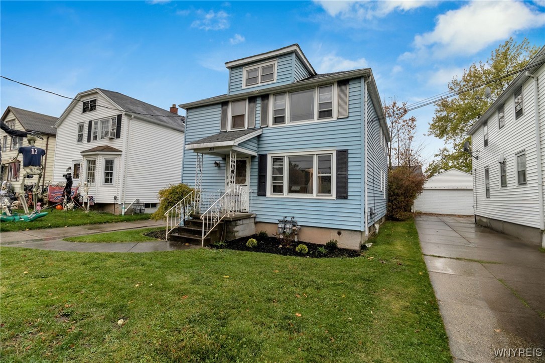 232 Callodine Avenue
