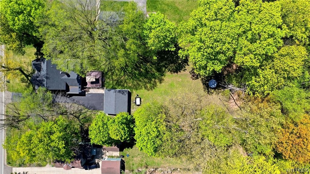 Photo of 6618 Versailles Road, Hamburg, NY 14085 (MLS # B1678974)
