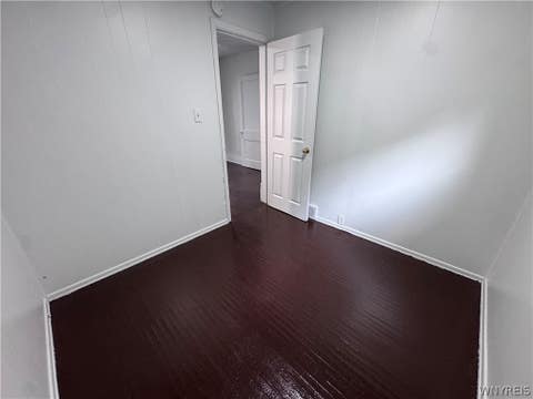 Tiny photo for 26 York Street #2, Buffalo, NY 14213 (MLS # B1709182)