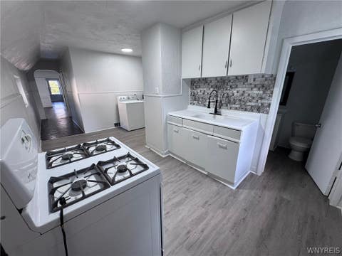 Tiny photo for 26 York Street #2, Buffalo, NY 14213 (MLS # B1709182)