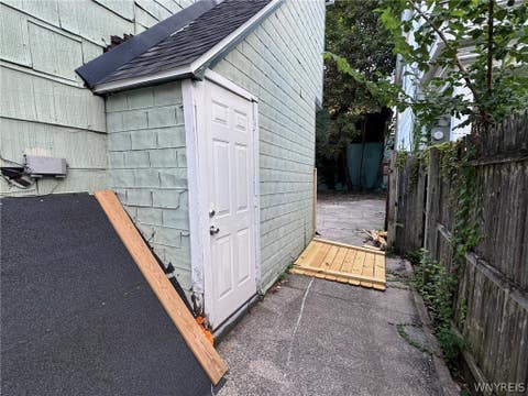 Tiny photo for 26 York Street #2, Buffalo, NY 14213 (MLS # B1709182)