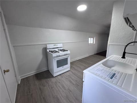 Tiny photo for 26 York Street #2, Buffalo, NY 14213 (MLS # B1709182)