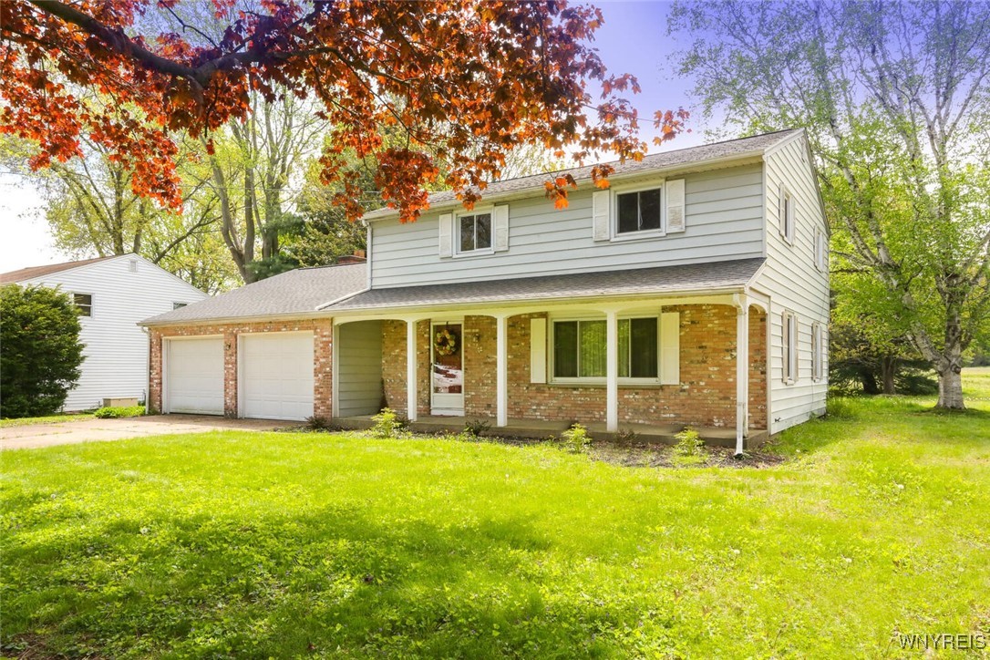 3631 Bonnie Lane, Hamburg, New York image 1