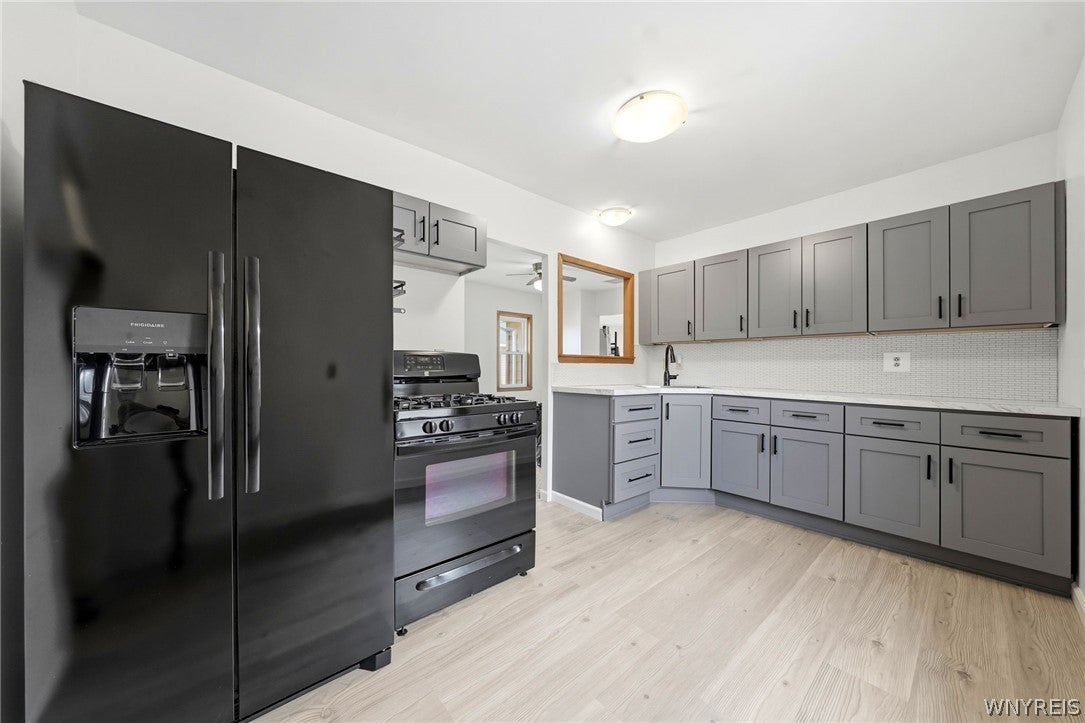 16 Pleasant Avenue