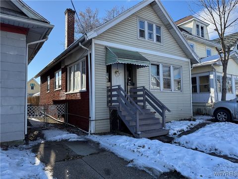 Photo of 88 Newfield Street, Buffalo, NY 14207 (MLS # B1654765)