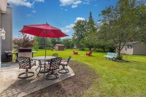 Tiny photo for 42 Trails End, Grand Island, NY 14072 (MLS # B1712910)
