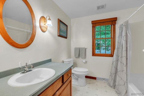 Tiny photo for 42 Trails End, Grand Island, NY 14072 (MLS # B1712910)