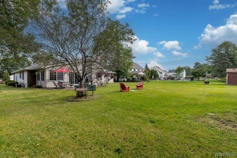 Tiny photo for 42 Trails End, Grand Island, NY 14072 (MLS # B1712910)