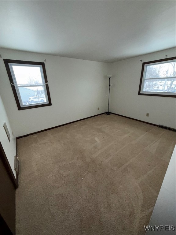 74 Vandenberg Avenue