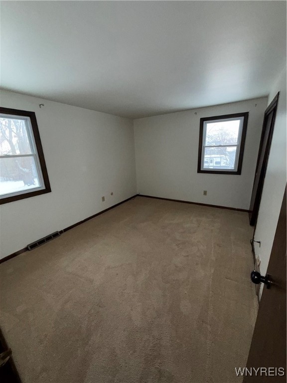 74 Vandenberg Avenue