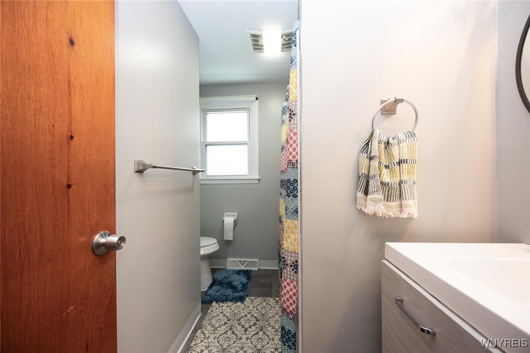 215 Terrace Boulevard, Cheektowaga, New York image 28