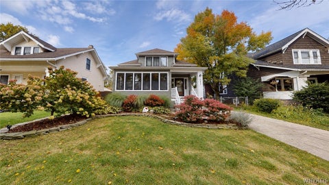 Photo of 335 Washington Hwy HWY, Amherst, NY 14226 (MLS # B1724069)