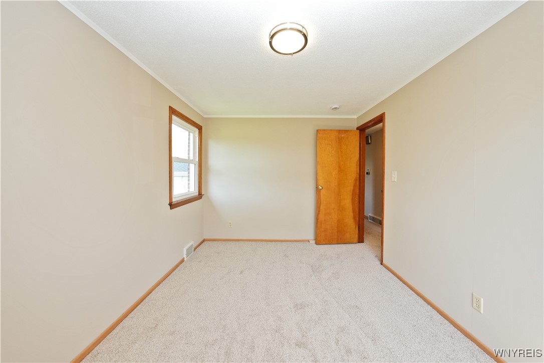 41 Della Drive, Lackawanna, New York image 14