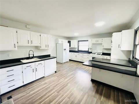 Tiny photo for 395 Dearborn Street, Buffalo, NY 14207 (MLS # B1660878)