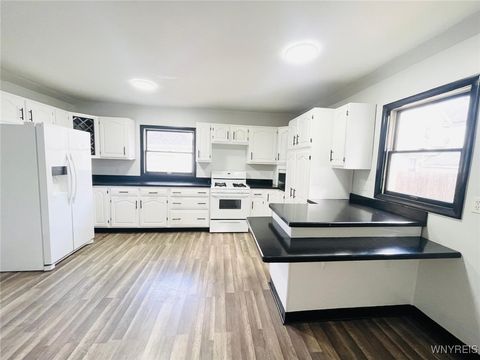 Tiny photo for 395 Dearborn Street, Buffalo, NY 14207 (MLS # B1660878)