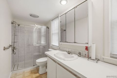Tiny photo for 825 James Avenue, Niagara Falls, NY 14305 (MLS # B1689374)