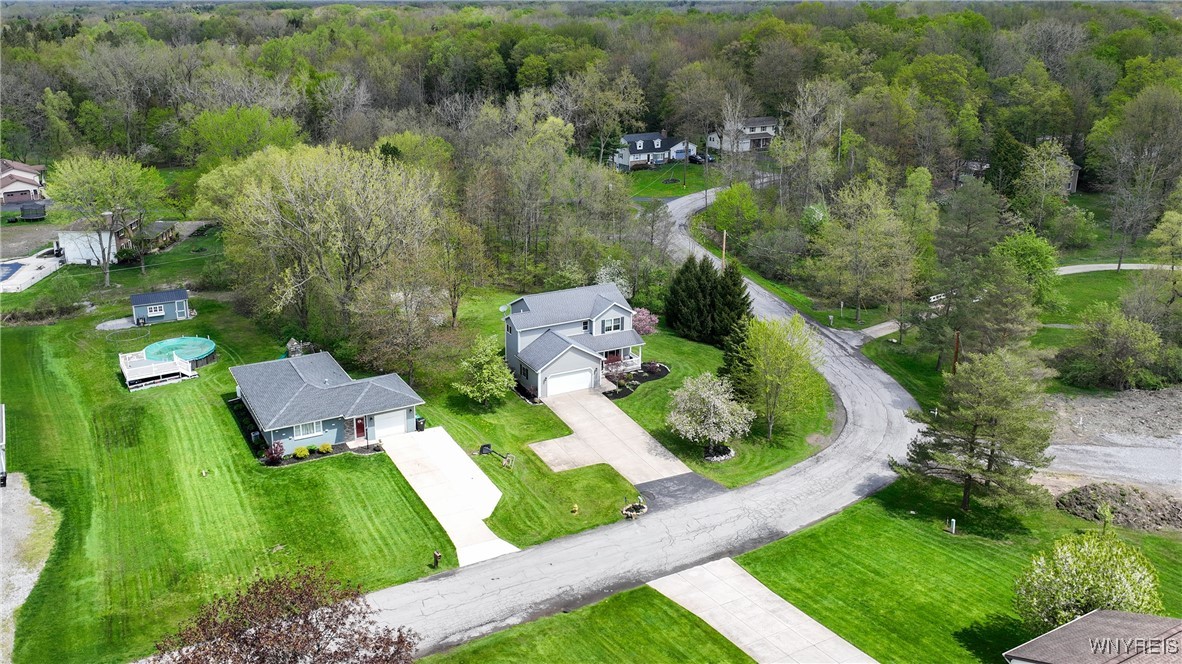 11686 Parkwood Drive, Alden, New York image 41