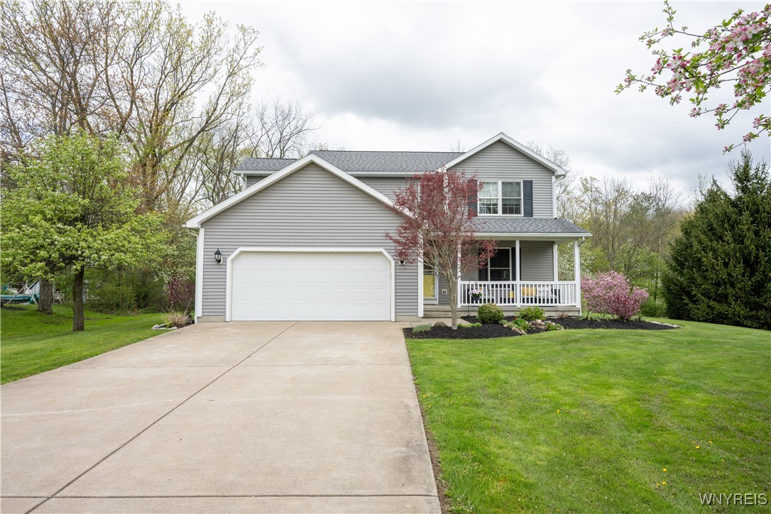 11686 Parkwood Drive, Alden, New York image 1