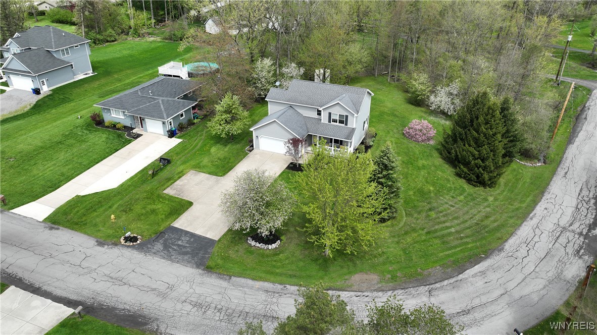 11686 Parkwood Drive, Alden, New York image 40