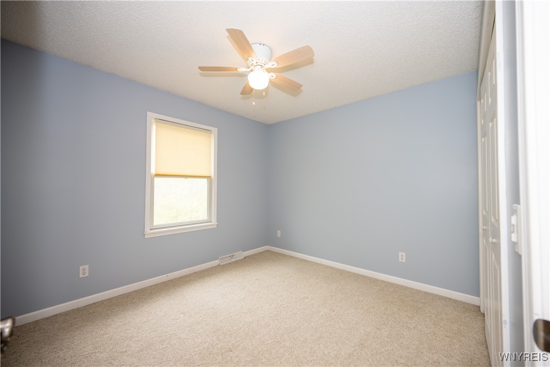 11686 Parkwood Drive, Alden, New York image 22
