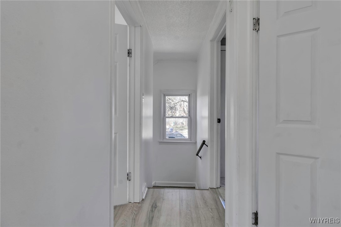 9304 Cayuga Drive, Niagara Falls, New York image 30