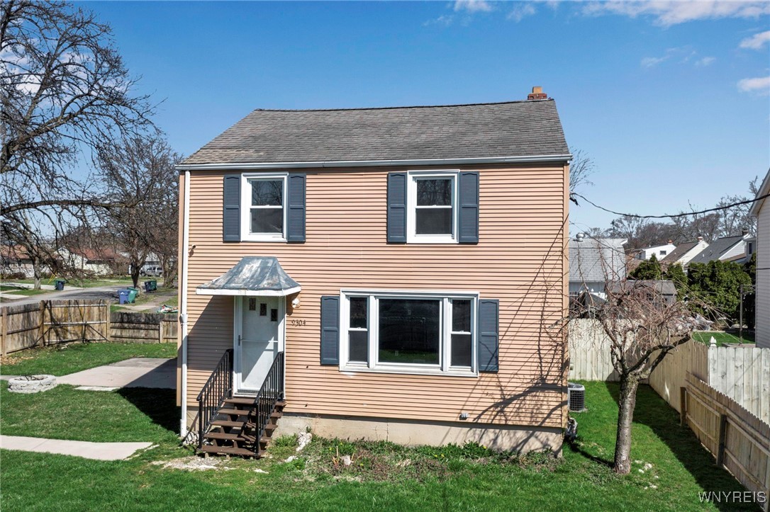 9304 Cayuga Drive, Niagara Falls, New York image 2