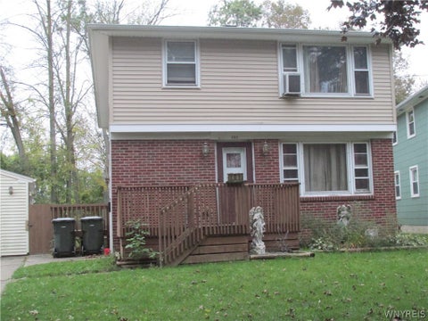 Photo of 101 Dale Drive, North Tonawanda, NY 14120 (MLS # B1716167)
