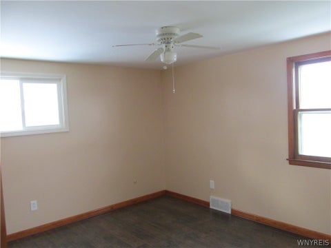 Tiny photo for 101 Dale Drive, North Tonawanda, NY 14120 (MLS # B1716167)