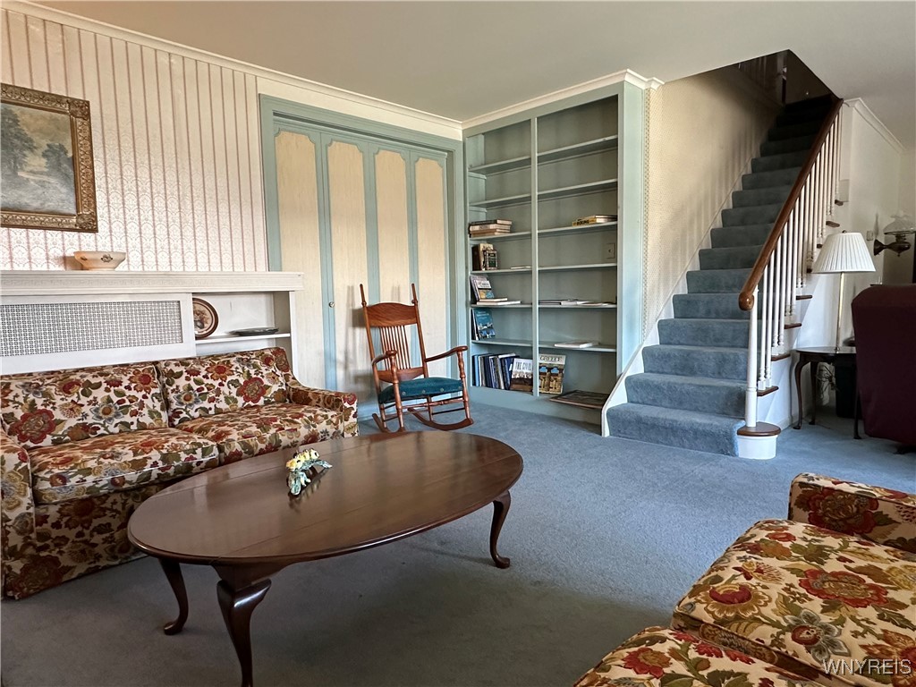 382 Pleasant Avenue, Hamburg, New York image 5
