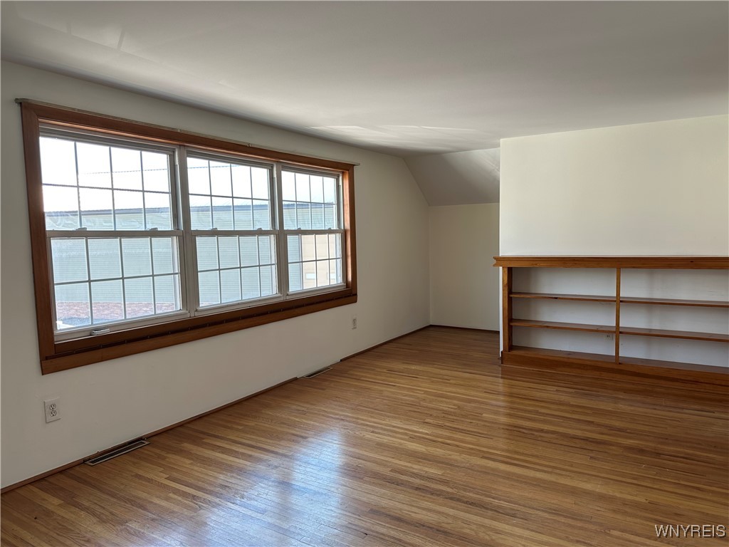 382 Pleasant Avenue, Hamburg, New York image 32