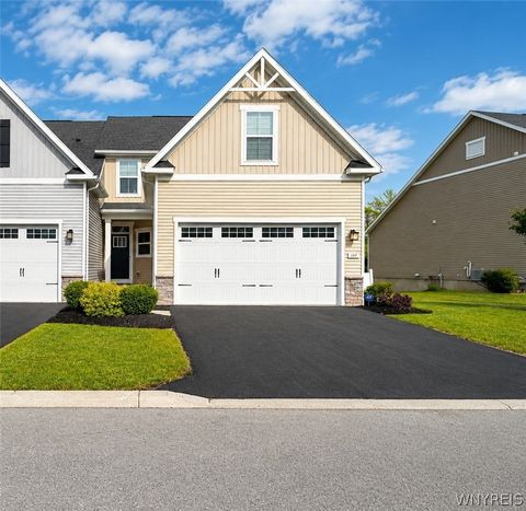 Condo For Sale - 189 Sandstone Circle<br/> Grand Island, NY 14072