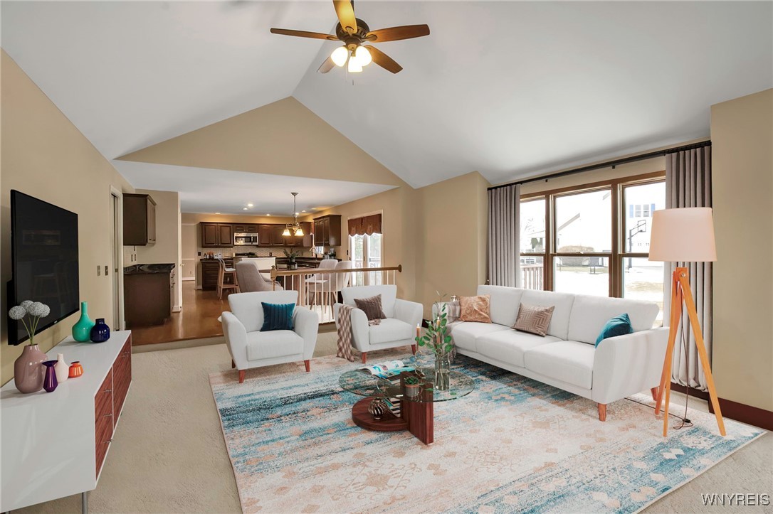8590 Greenway Ct Ct, Clarence, New York image 22