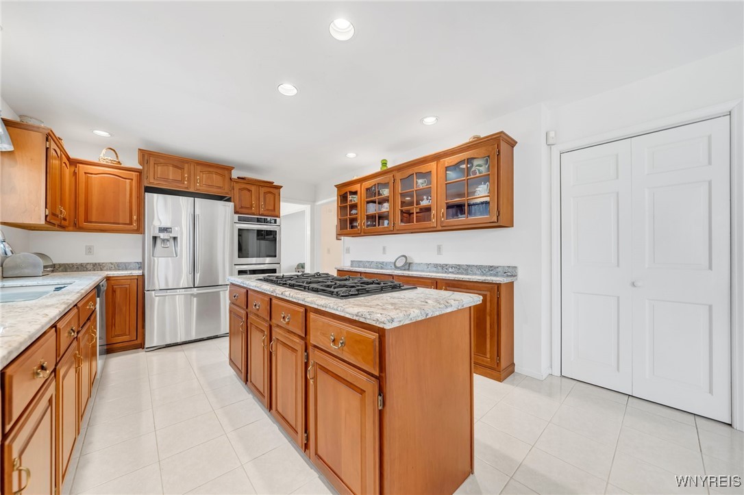 108 Middlebury Road, Orchard Park, New York image 3
