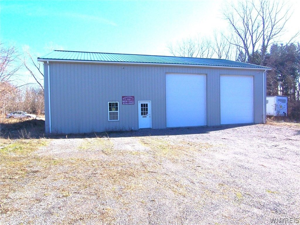 Photo of 8187 Prole Road, Stafford, NY 14143 (MLS # B1669077)