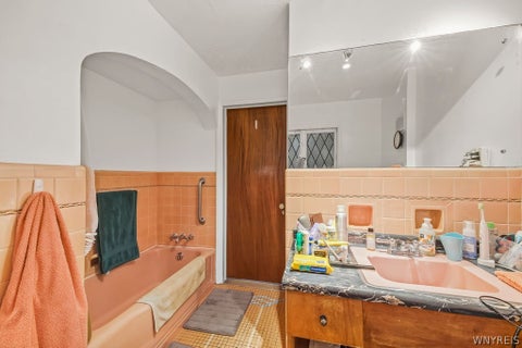 Tiny photo for 8254 Buffalo Avenue, Niagara Falls, NY 14304 (MLS # B1714671)