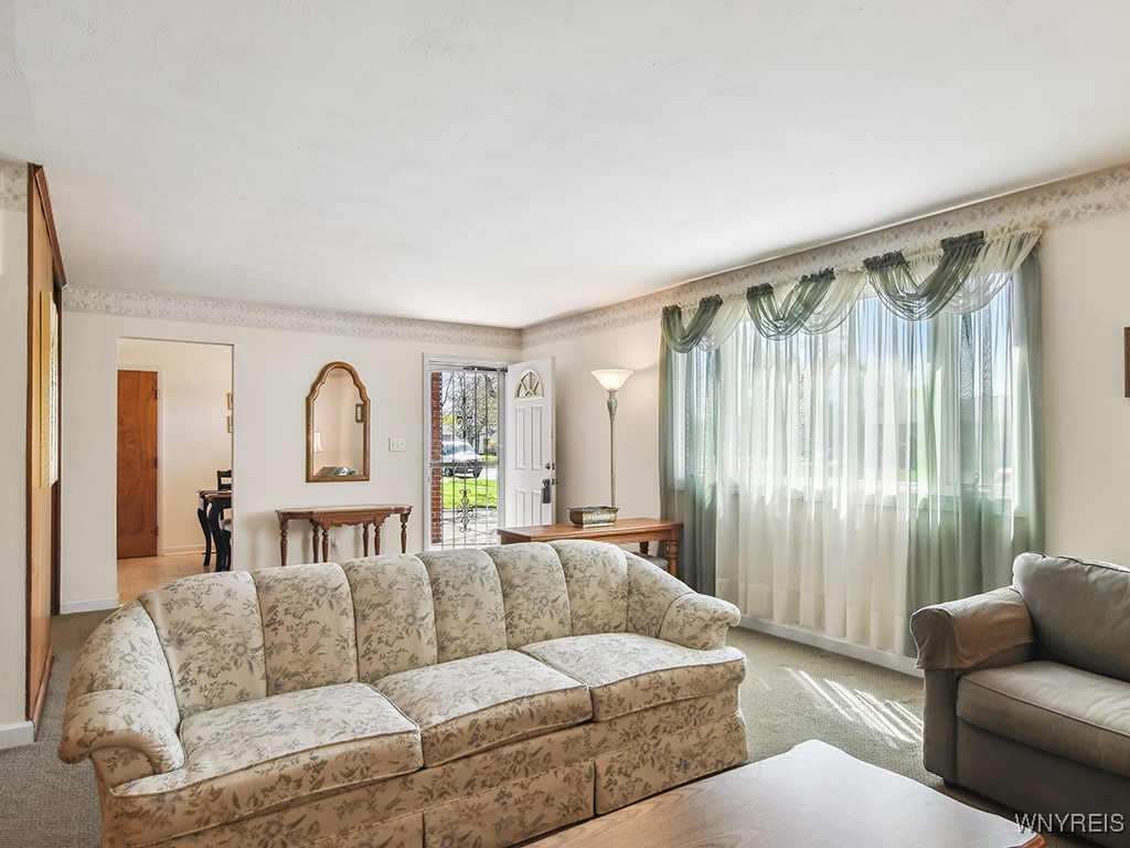 136 Cheryl Lane, Cheektowaga, New York image 6