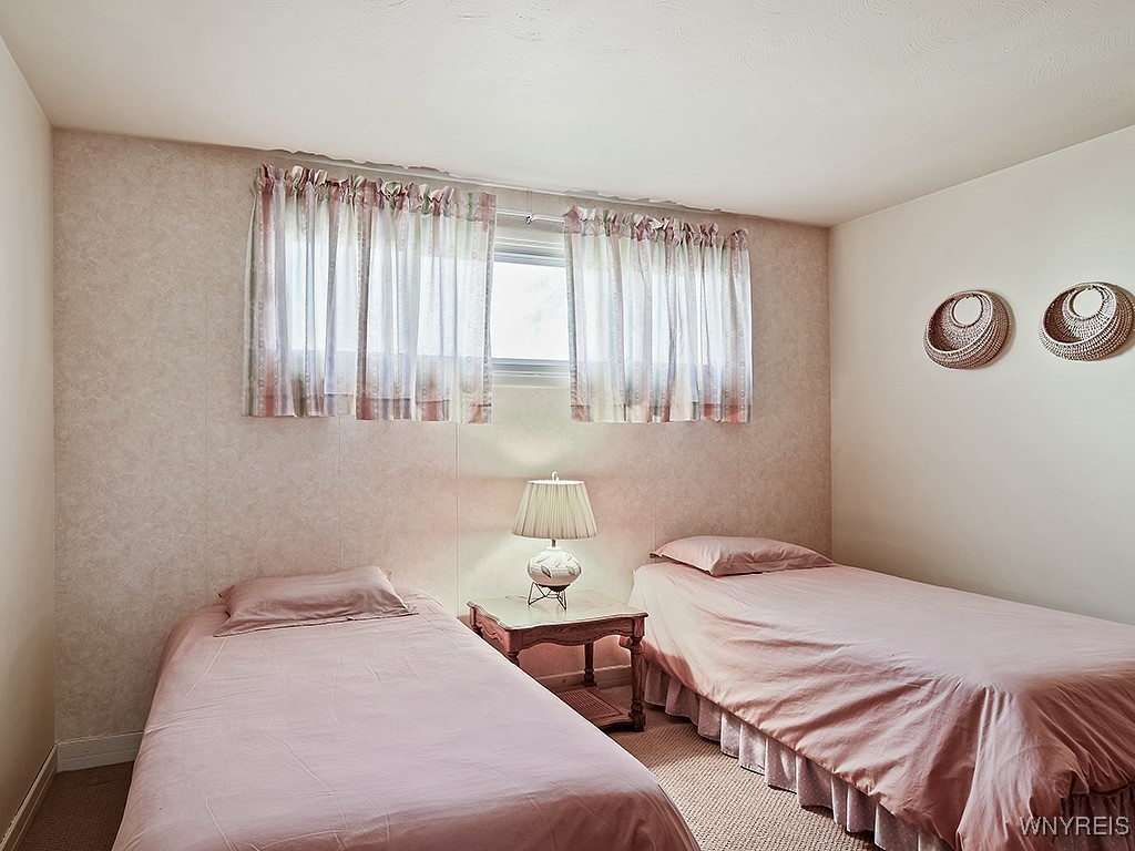 136 Cheryl Lane, Cheektowaga, New York image 15